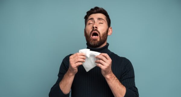 Sneezing, Runny nose, nose block, itchy nose, throat and eyes, dry cough??